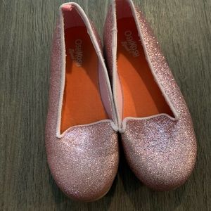 oshkosh flats size 1